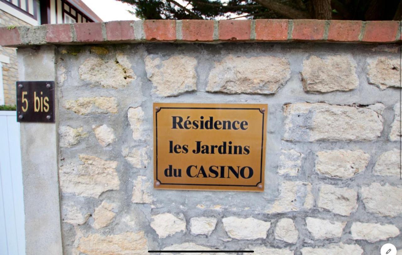 Joli Studio ☆ 100M De La Mer Et Du Centre Ville ☆ Cabourg Εξωτερικό φωτογραφία